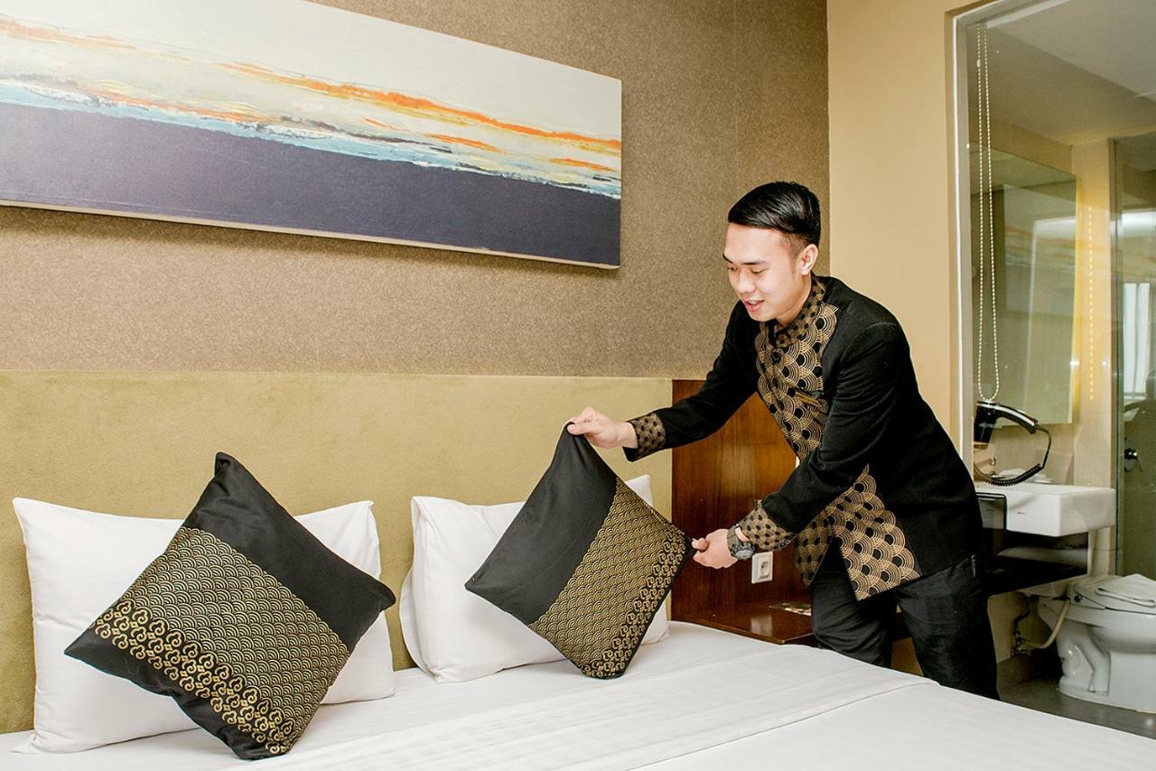 El Hotel Jakarta Eksteriør billede